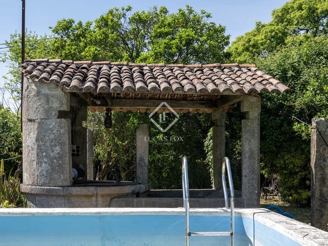 3 bedroom Finca/Country House for sale in Tui with pool garage - € 800,000 (Ref: 8349780)