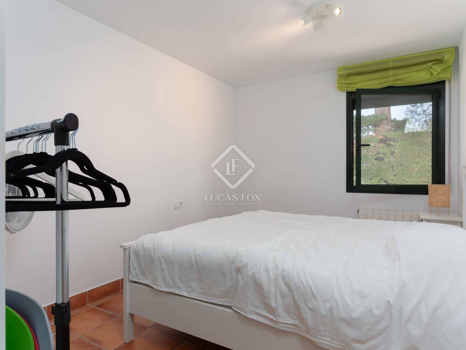 6 soveværelse Villa til salg i Navata med swimmingpool - € 845.000 (Ref: 8350244)