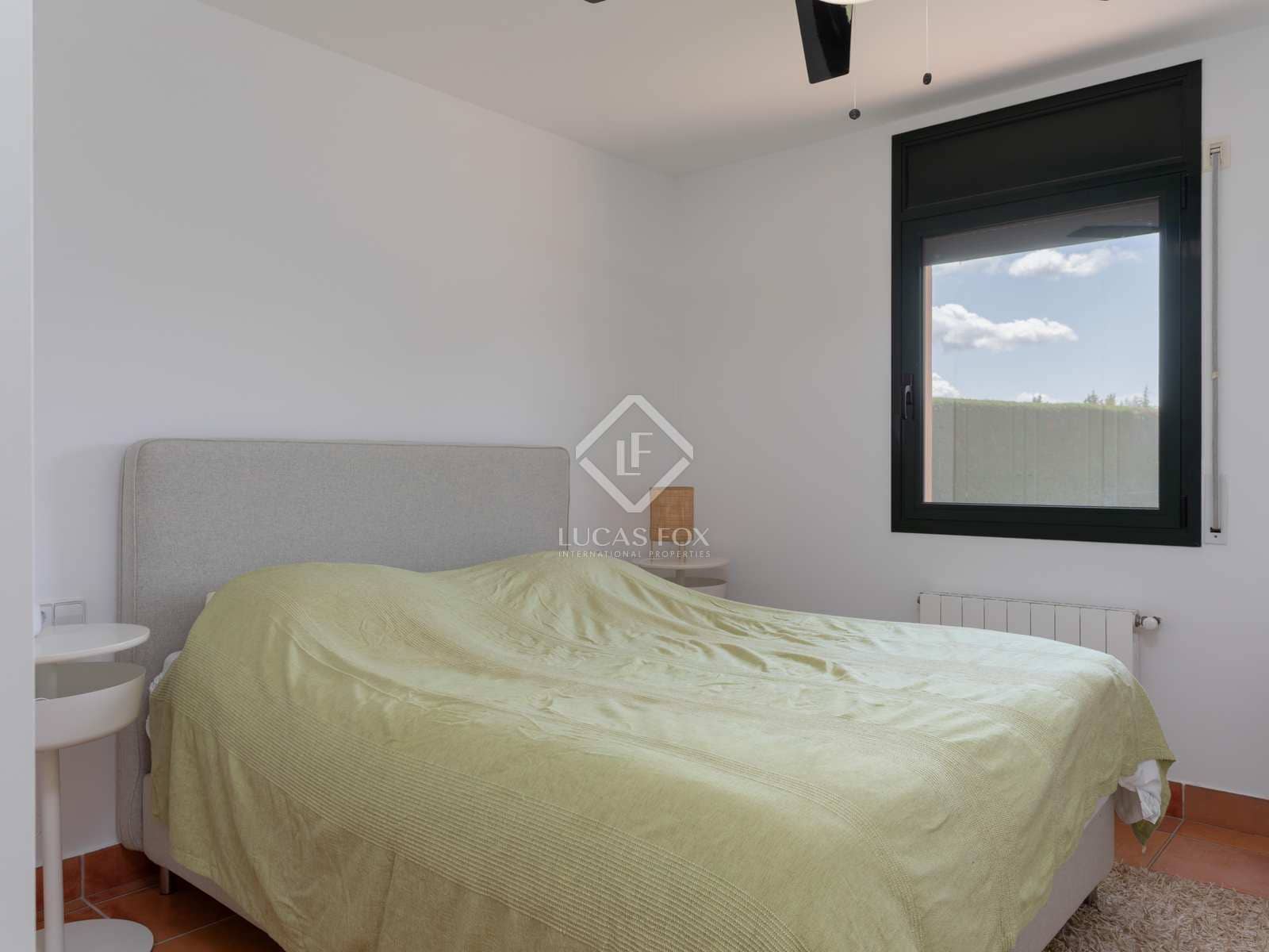 6 soveværelse Villa til salg i Navata med swimmingpool - € 845.000 (Ref: 8350244)