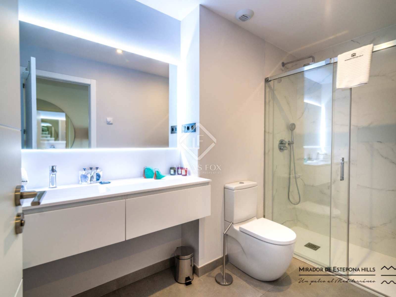 3 slaapkamer Appartement te koop in Estepona met zwembad garage - € 727.305 (Ref: 8357115)