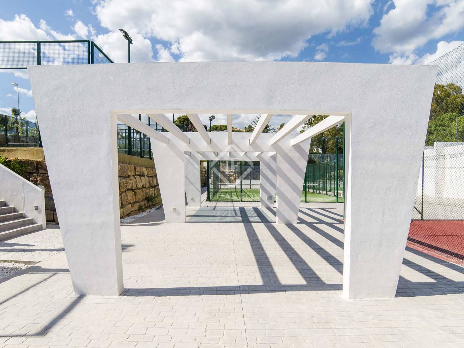 3 slaapkamer Appartement te koop in Estepona met zwembad garage - € 727.305 (Ref: 8357115)