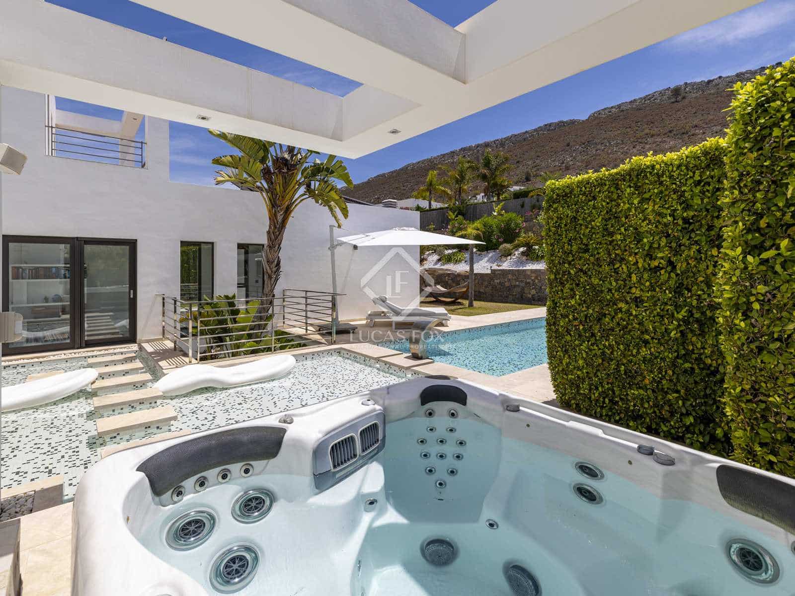 5 makuuhuone Huvila myytävänä paikassa Javea / Xabia mukana uima-altaan 
autotalli - 2 350 000 € (Ref: 8357116)