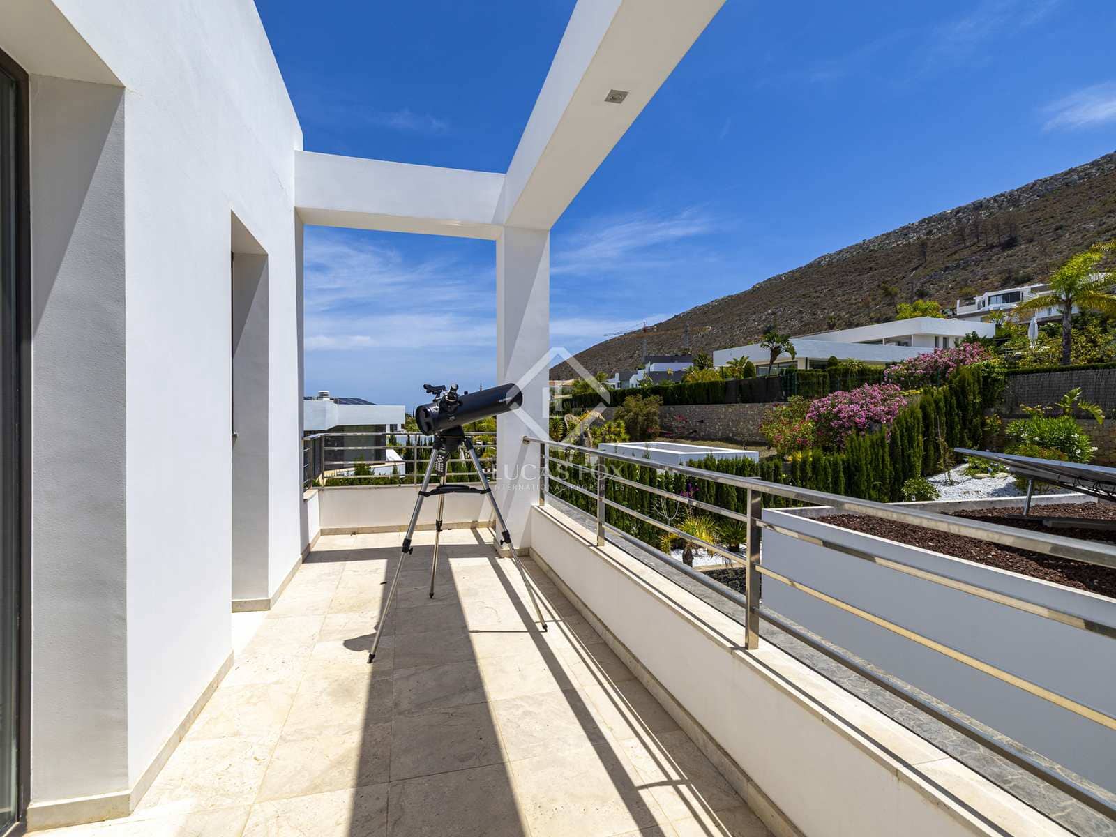 5 makuuhuone Huvila myytävänä paikassa Javea / Xabia mukana uima-altaan 
autotalli - 2 350 000 € (Ref: 8357116)