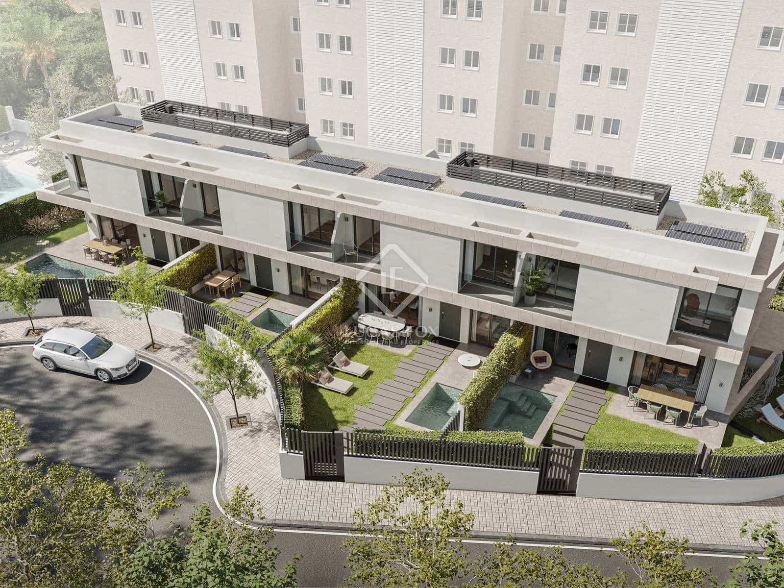 3 soverom Villa til salgs i Malaga by med svømmebasseng garasje - € 1 750 000 (Ref: 8369694)