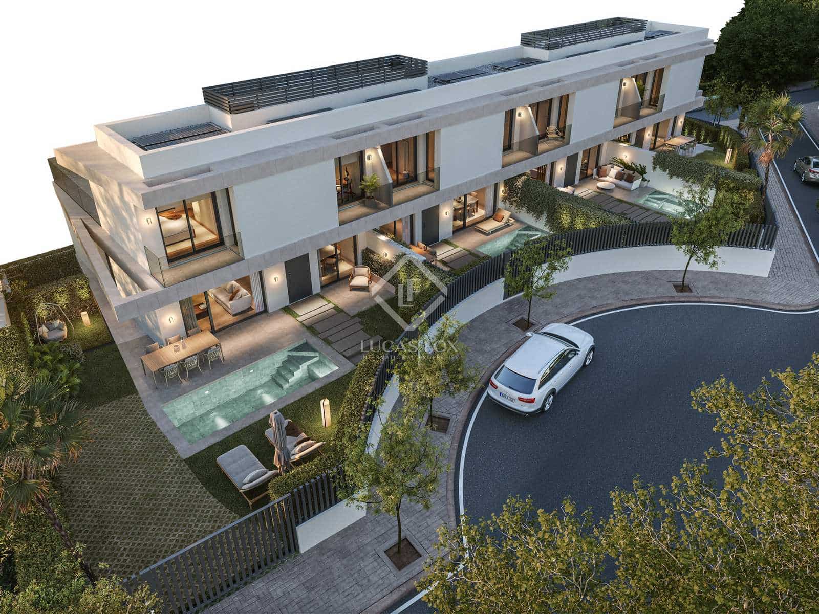 3 soverom Villa til salgs i Malaga by med svømmebasseng garasje - € 1 750 000 (Ref: 8369694)