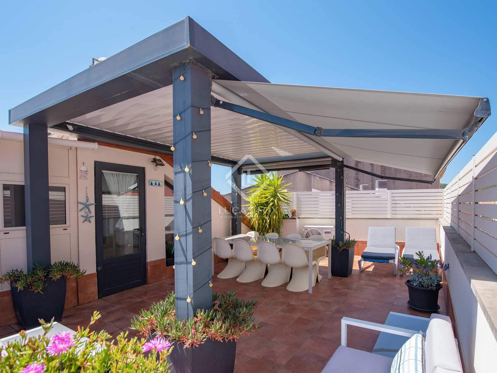 4 slaapkamer Villa te koop in Sant Feliu de Guixols met garage - € 840.000 (Ref: 8369806)