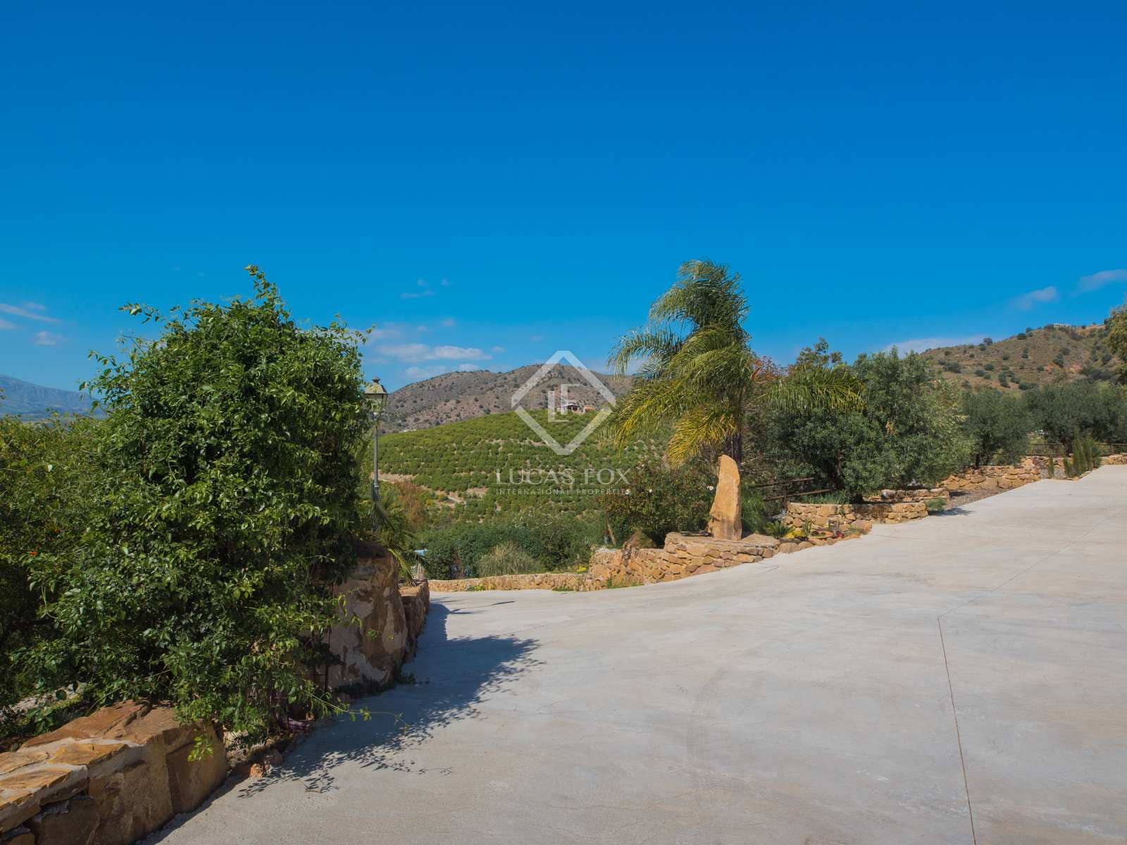 7 slaapkamer Finca/Landhuis te koop in Alora met zwembad garage - € 775.000 (Ref: 8370334)