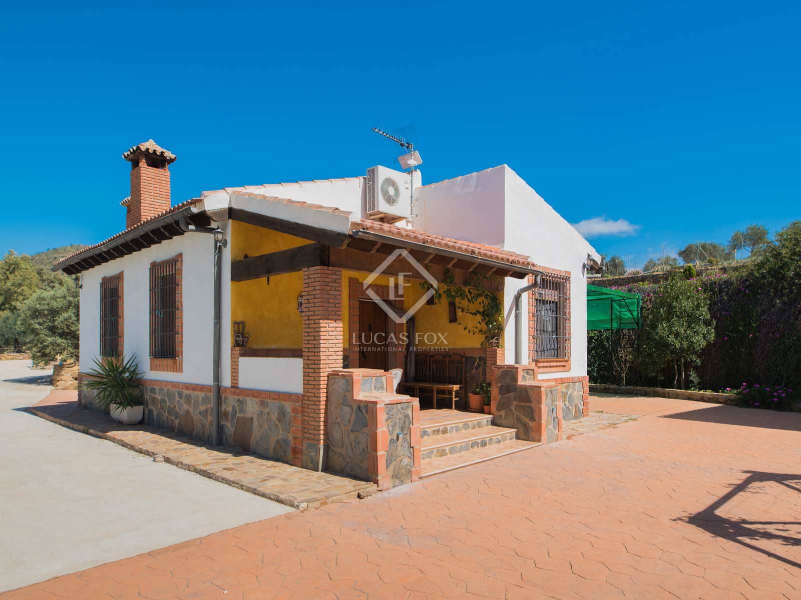 7 slaapkamer Finca/Landhuis te koop in Alora met zwembad garage - € 775.000 (Ref: 8370334)