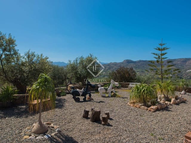 7 sypialnia Finka/Dom wiejski na sprzedaż w Alora z basenem garażem - 775 000 € (Ref: 8370334)