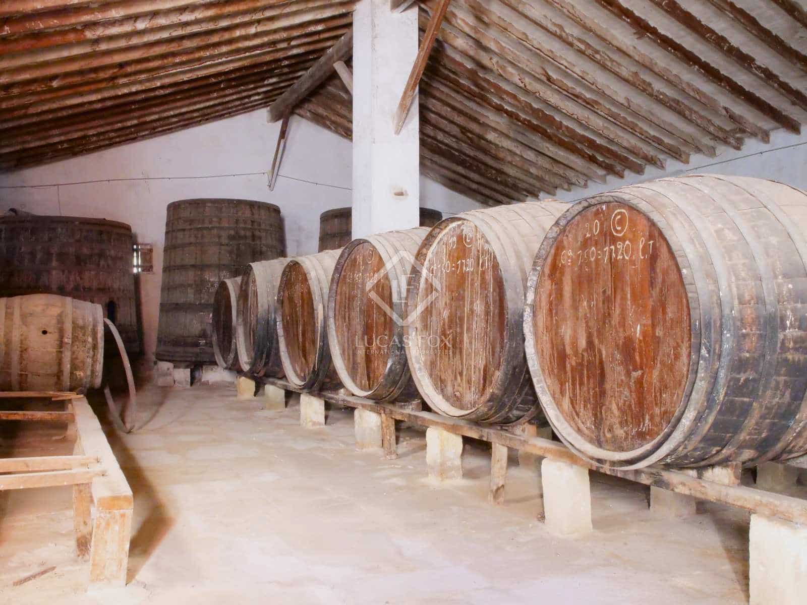 Finka/Dom wiejski na sprzedaż w La Alberquilla - 6 000 000 € (Ref: 8370437)