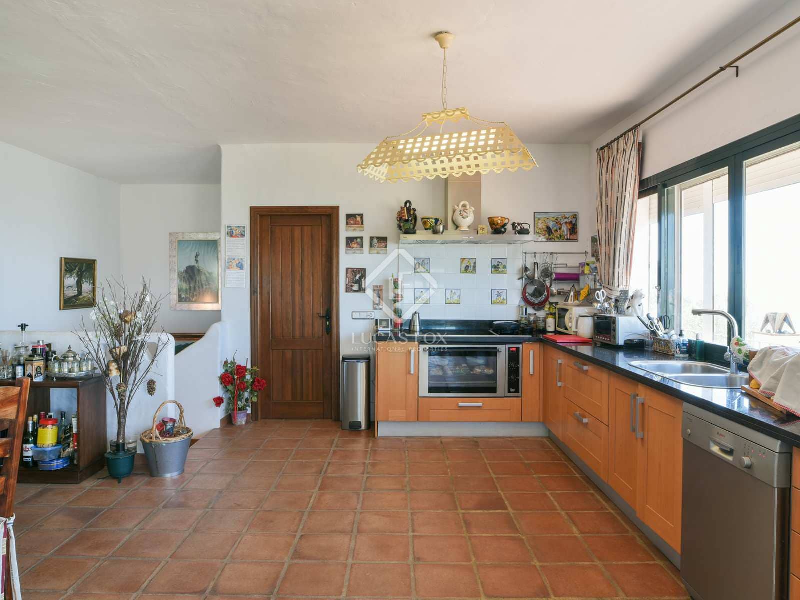 5 bedroom Finca/Country House for sale in Arenas - € 880,000 (Ref: 8371667)