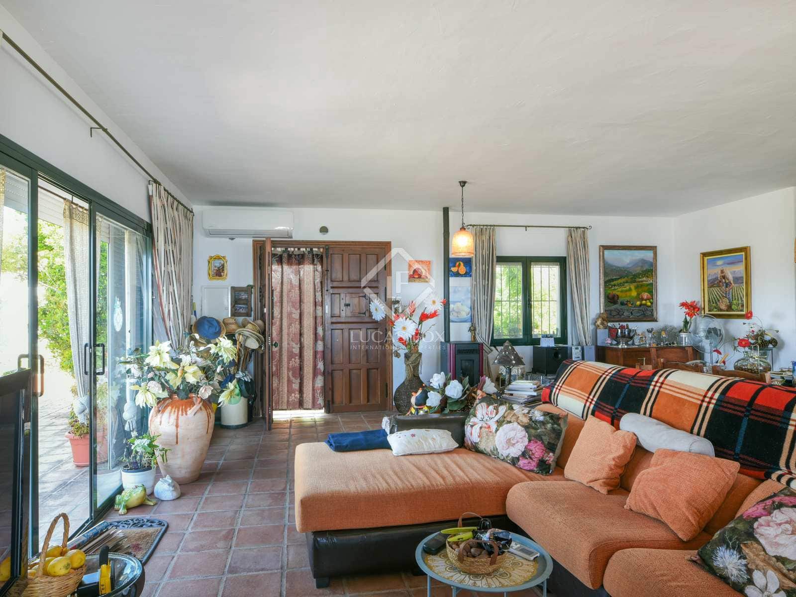 5 bedroom Finca/Country House for sale in Arenas - € 880,000 (Ref: 8371667)