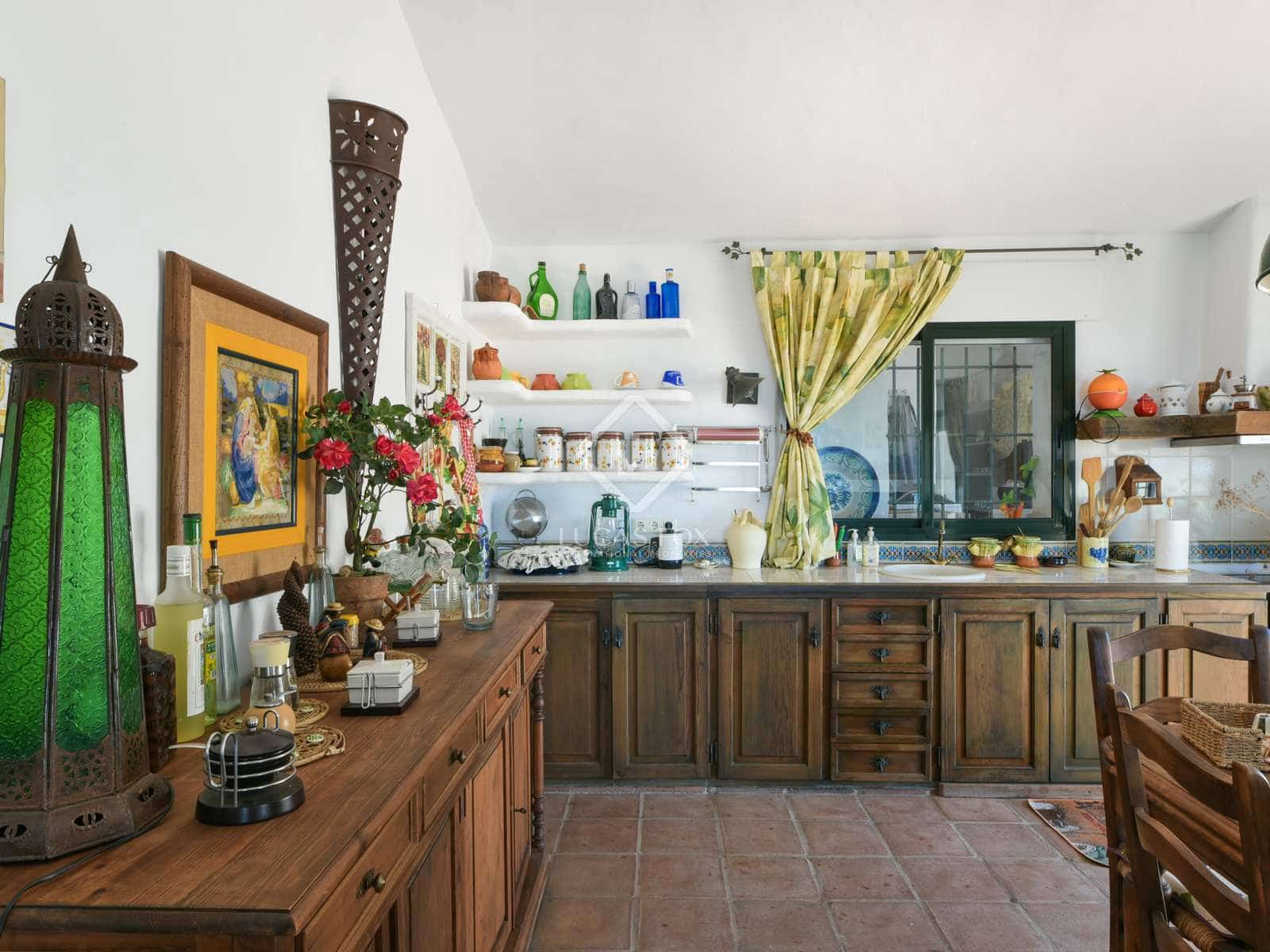 5 bedroom Finca/Country House for sale in Arenas - € 880,000 (Ref: 8371667)