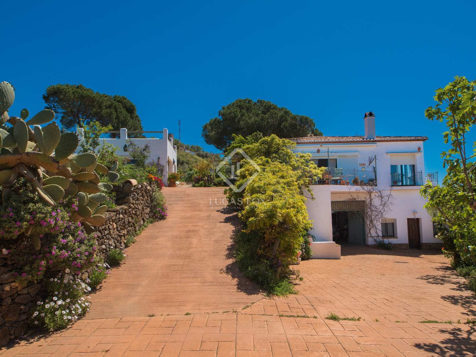5 bedroom Finca/Country House for sale in Arenas - € 880,000 (Ref: 8371667)