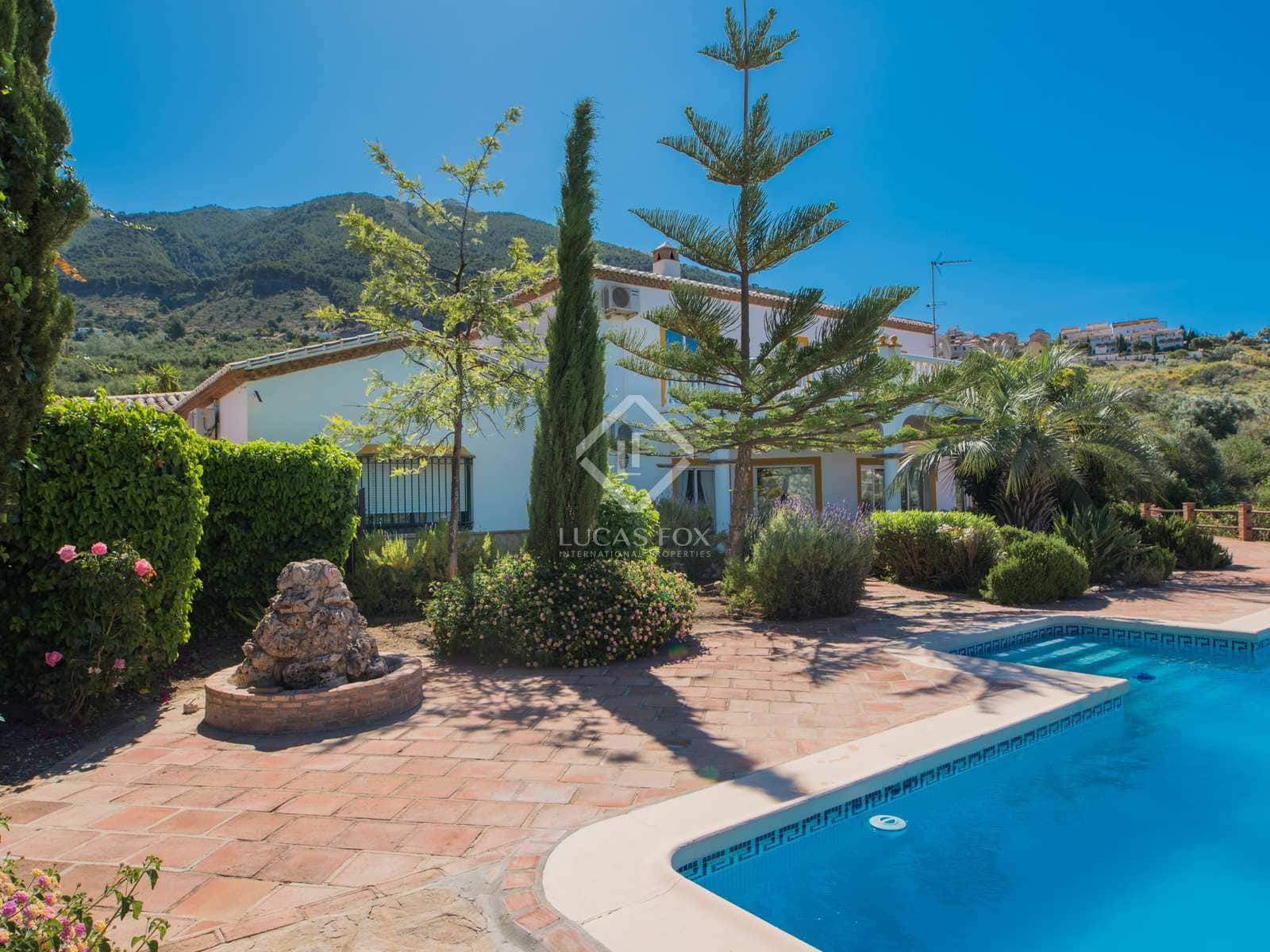 6 slaapkamer Finca/Landhuis te koop in Alcaucin - € 690.000 (Ref: 8371668)