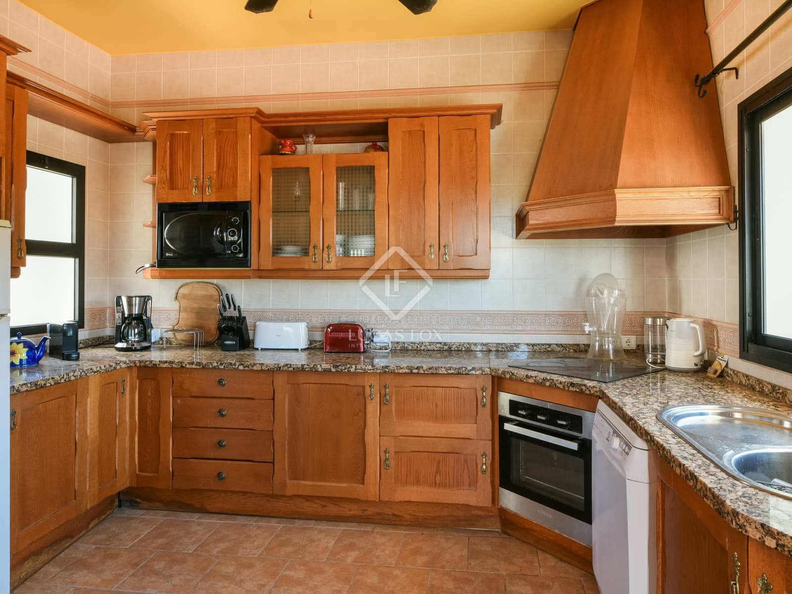 6 slaapkamer Finca/Landhuis te koop in Alcaucin - € 690.000 (Ref: 8371668)