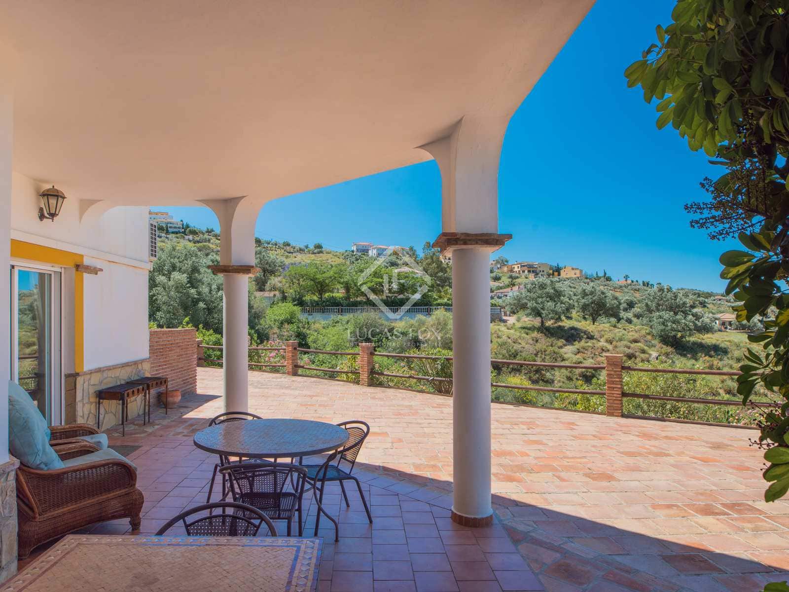 6 slaapkamer Finca/Landhuis te koop in Alcaucin - € 690.000 (Ref: 8371668)