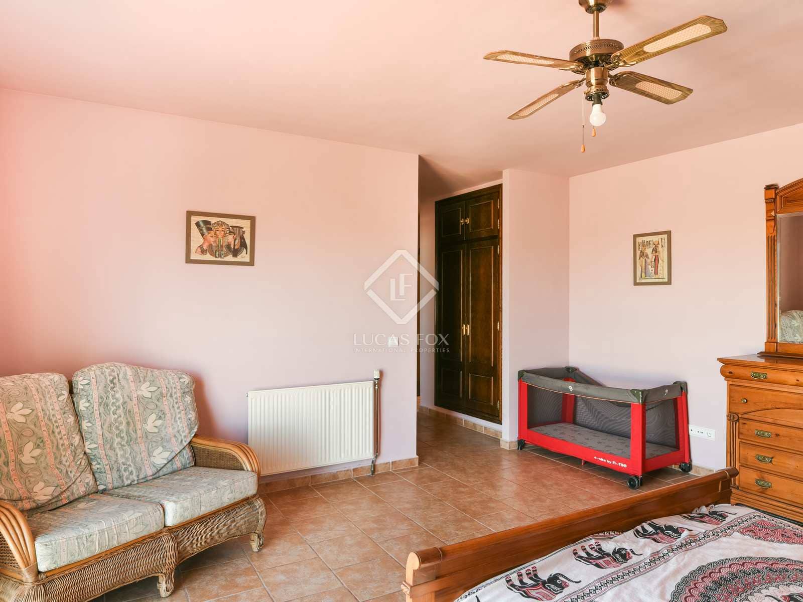 6 slaapkamer Finca/Landhuis te koop in Alcaucin - € 690.000 (Ref: 8371668)