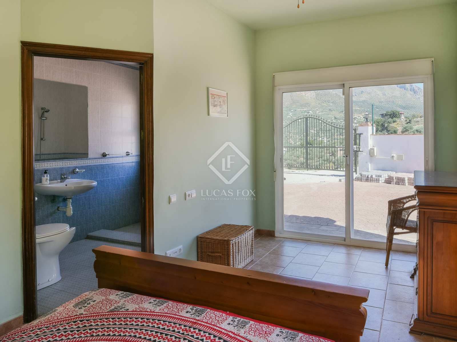 6 slaapkamer Finca/Landhuis te koop in Alcaucin - € 690.000 (Ref: 8371668)