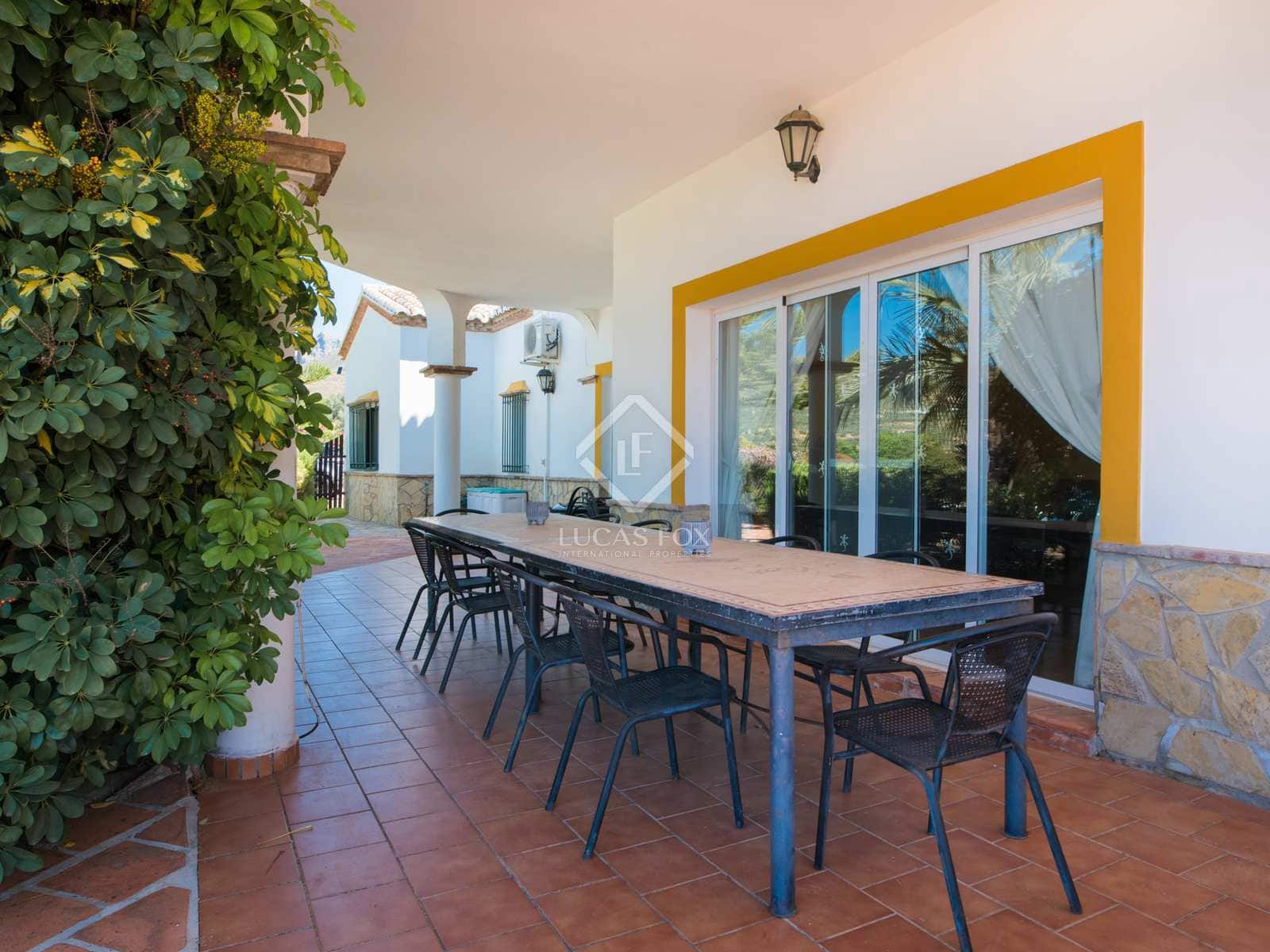 6 slaapkamer Finca/Landhuis te koop in Alcaucin - € 690.000 (Ref: 8371668)