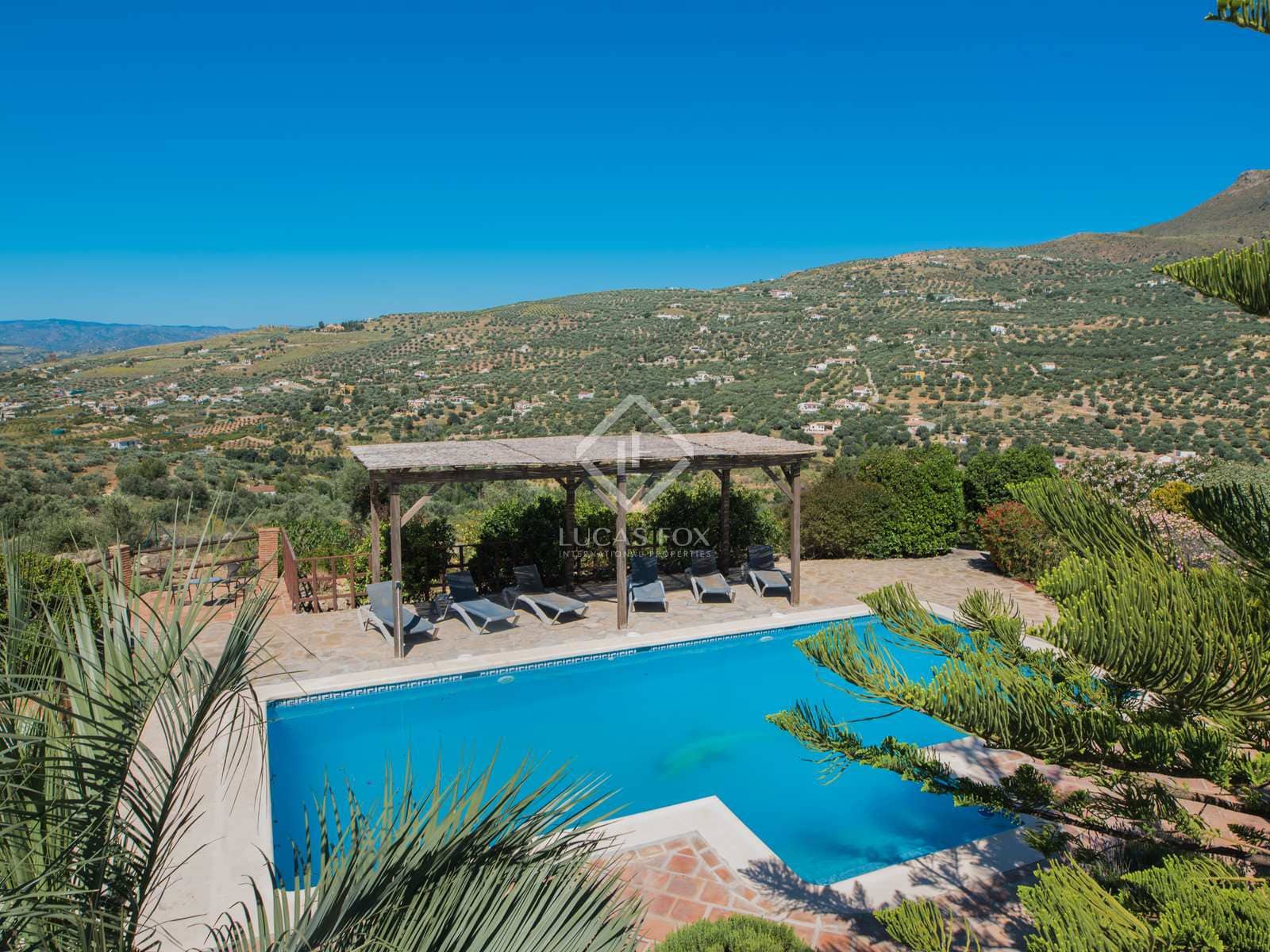 6 slaapkamer Finca/Landhuis te koop in Alcaucin - € 690.000 (Ref: 8371668)