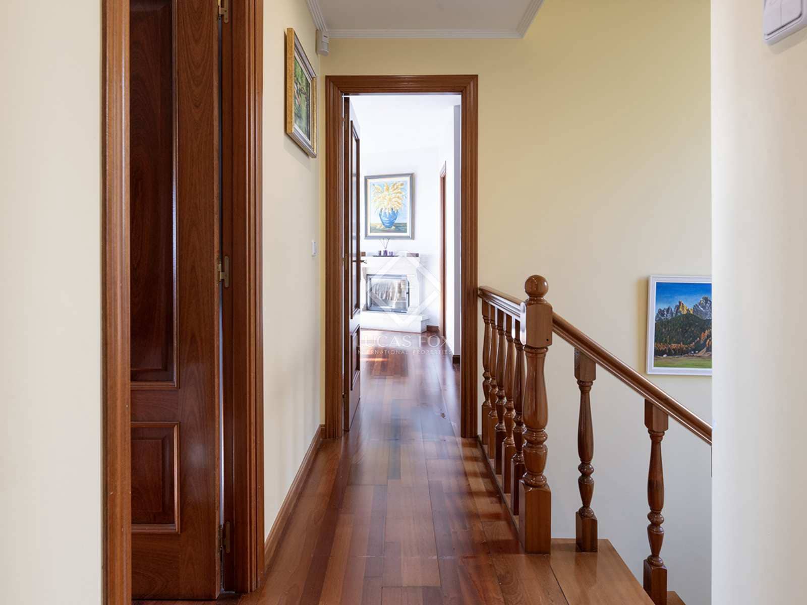 4 sypialnia Willa na sprzedaż w Vigo z basenem garażem - 820 000 € (Ref: 8371671)