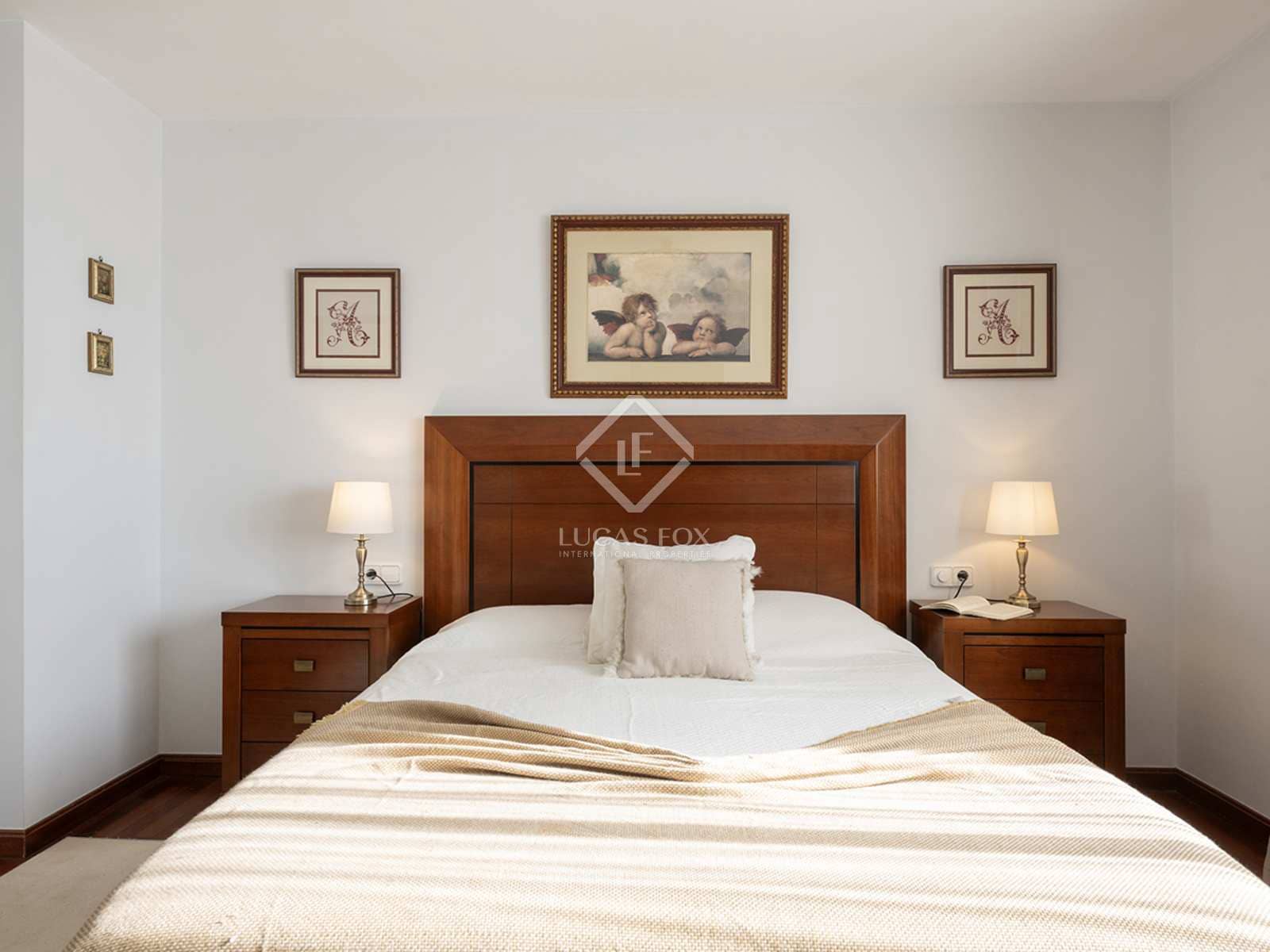 4 sypialnia Willa na sprzedaż w Vigo z basenem garażem - 820 000 € (Ref: 8371671)