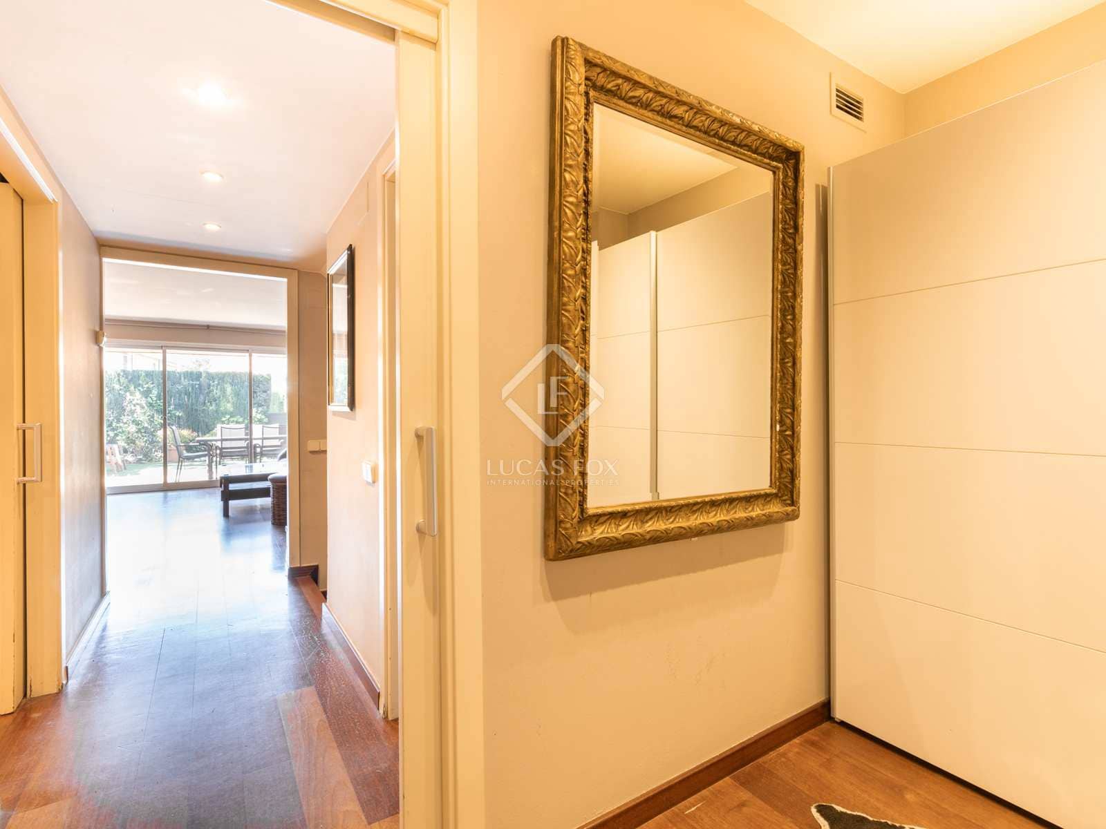 3 soverom Villa til salgs i Gava med svømmebasseng garasje - € 1 050 000 (Ref: 8371758)