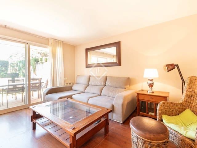 3 bedroom Villa for sale in Gavà with pool garage - € 1,050,000 (Ref: 8371758)