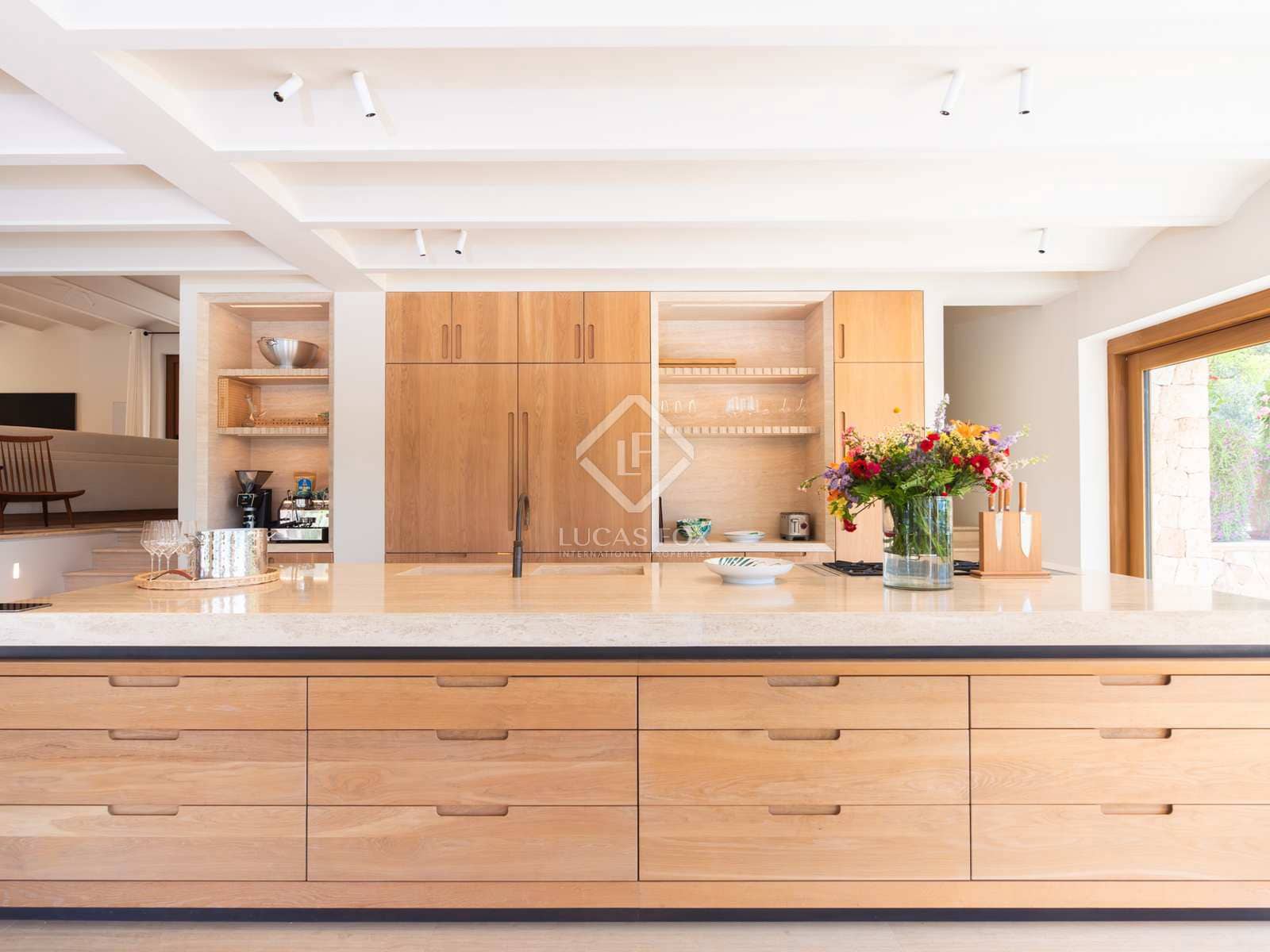 6 soveværelse Villa til salg i Sant Carles de Peralta med swimmingpool garage - € 19.750.000 (Ref: 8375125)