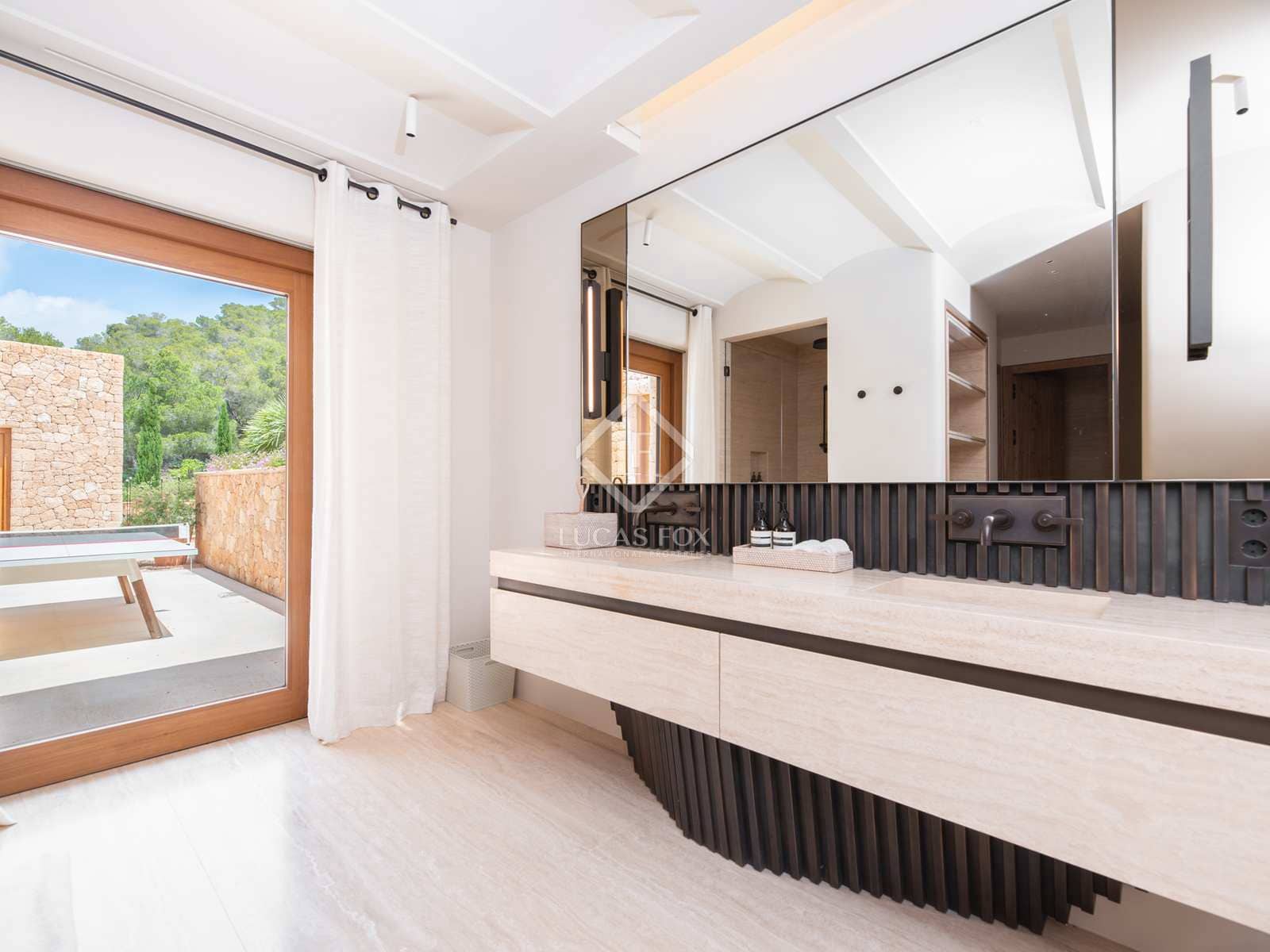 6 soveværelse Villa til salg i Sant Carles de Peralta med swimmingpool garage - € 19.750.000 (Ref: 8375125)