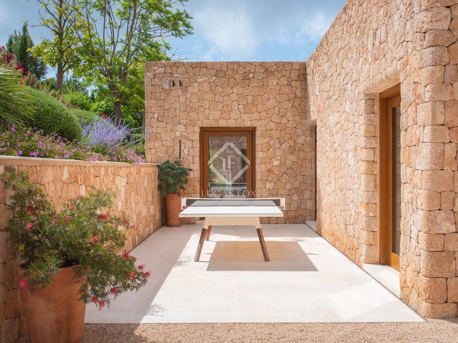 6 soveværelse Villa til salg i Sant Carles de Peralta med swimmingpool garage - € 19.750.000 (Ref: 8375125)