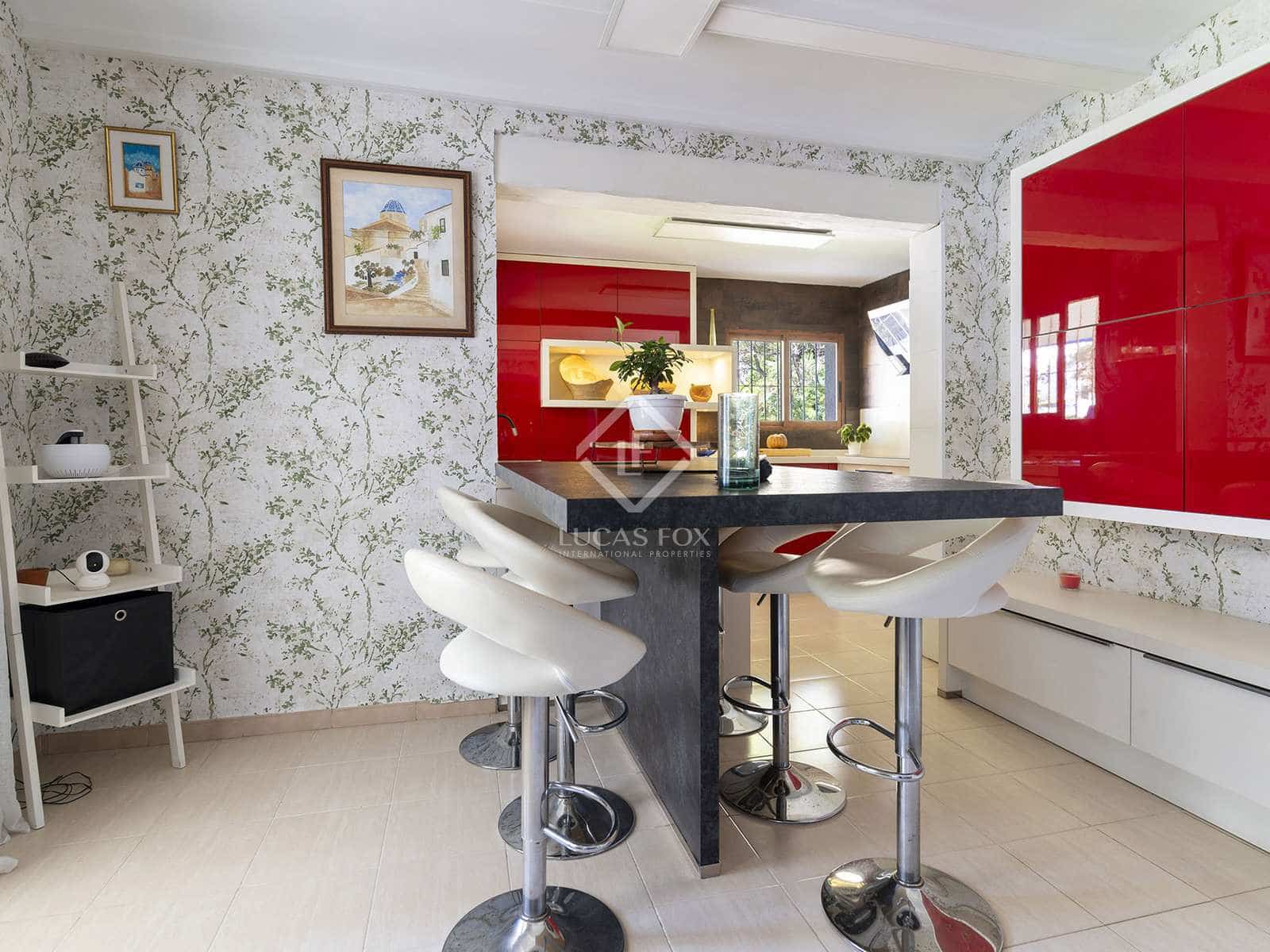 4 bedroom Villa for sale in Altea with pool garage - € 599,000 (Ref: 8376390)