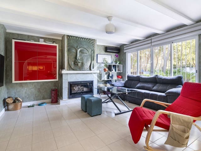 4 chambre Villa/Maison à vendre à Altea avec piscine garage - 599 000 € (Ref: 8376390)