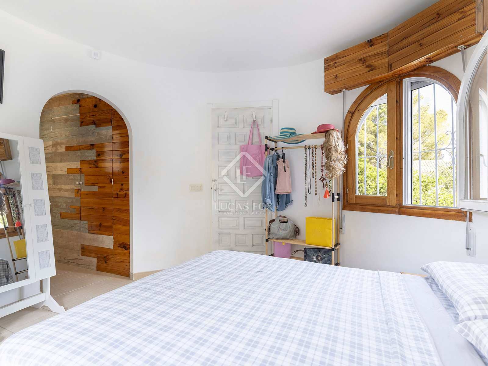 4 bedroom Villa for sale in Altea with pool garage - € 599,000 (Ref: 8376390)