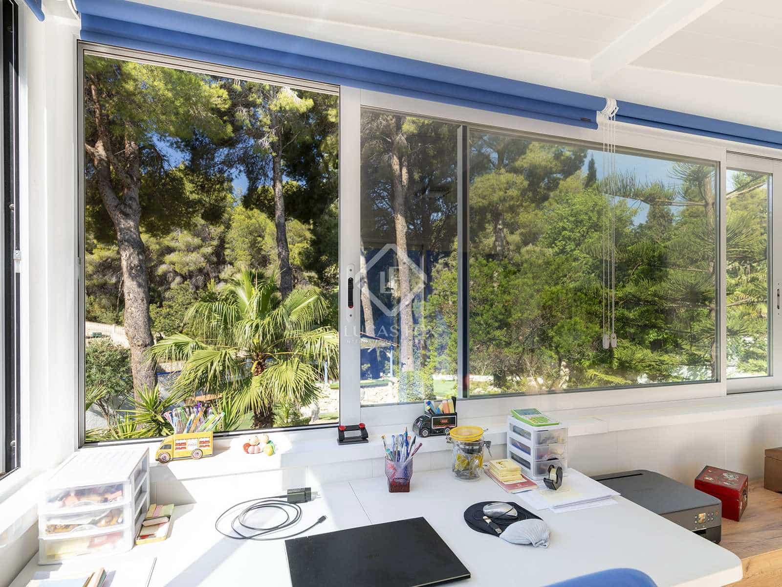 4 bedroom Villa for sale in Altea with pool garage - € 599,000 (Ref: 8376390)