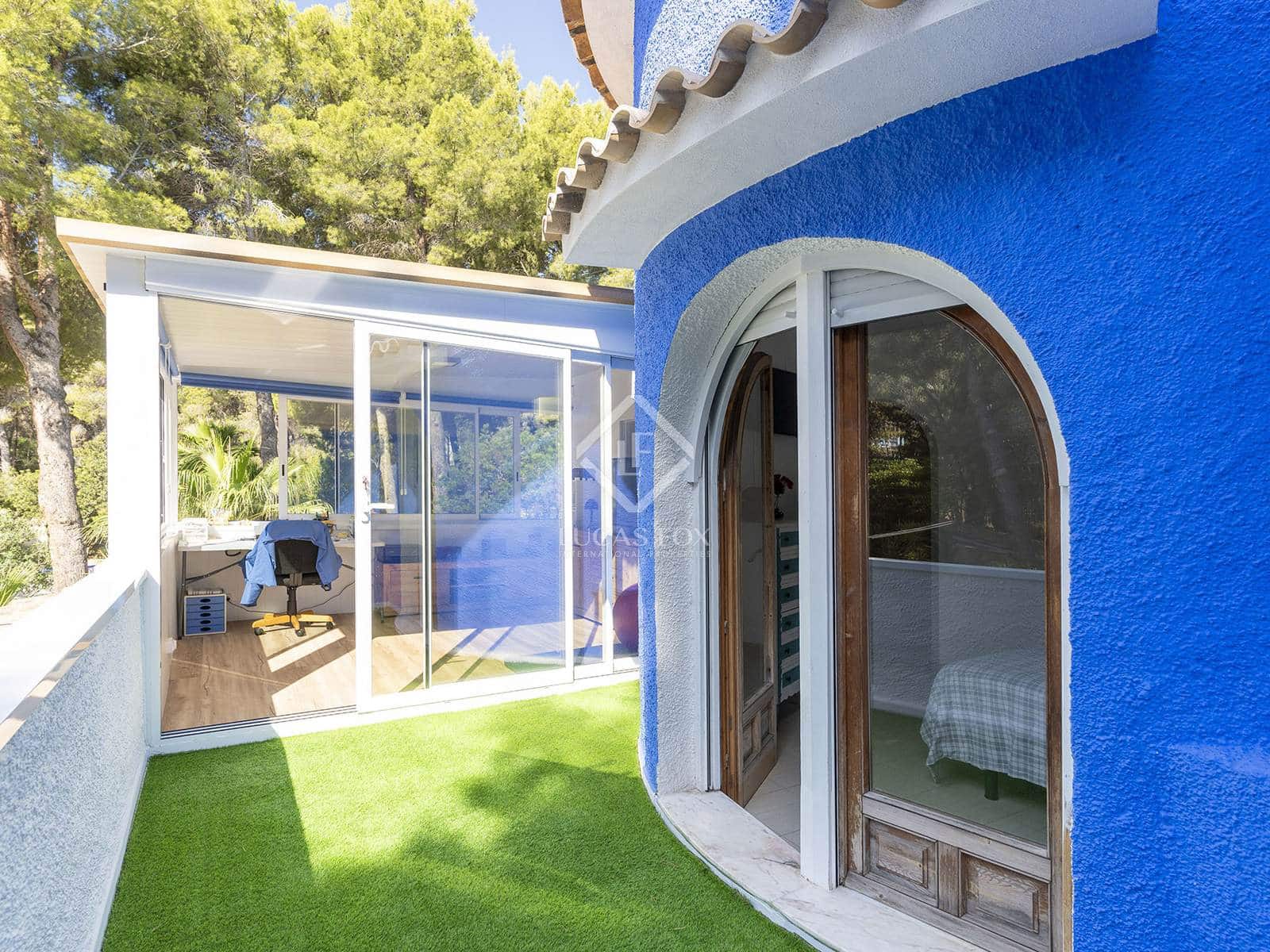 4 bedroom Villa for sale in Altea with pool garage - € 599,000 (Ref: 8376390)