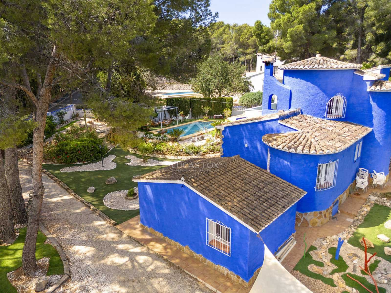 4 bedroom Villa for sale in Altea with pool garage - € 599,000 (Ref: 8376390)