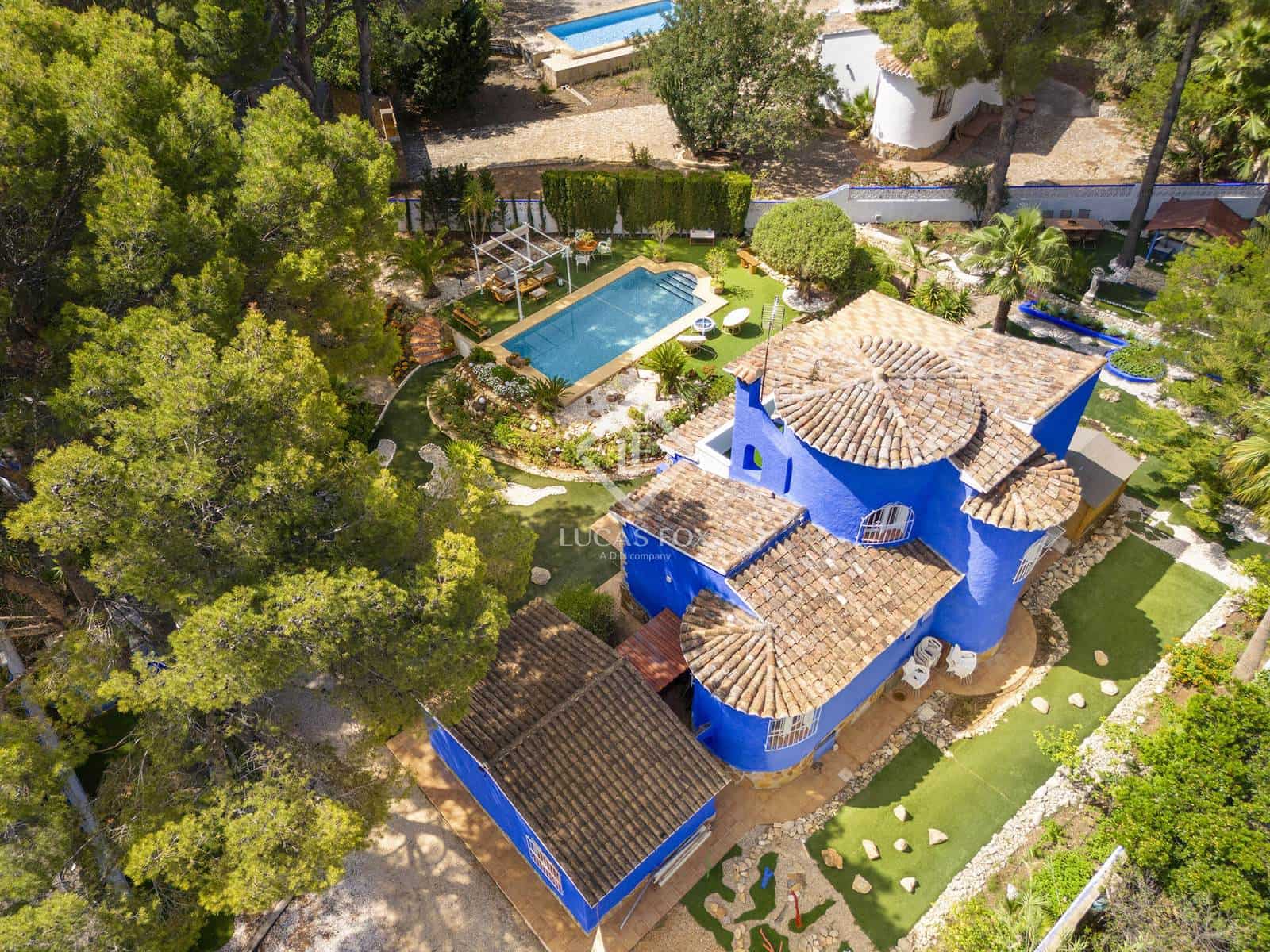 4 bedroom Villa for sale in Altea with pool garage - € 599,000 (Ref: 8376390)