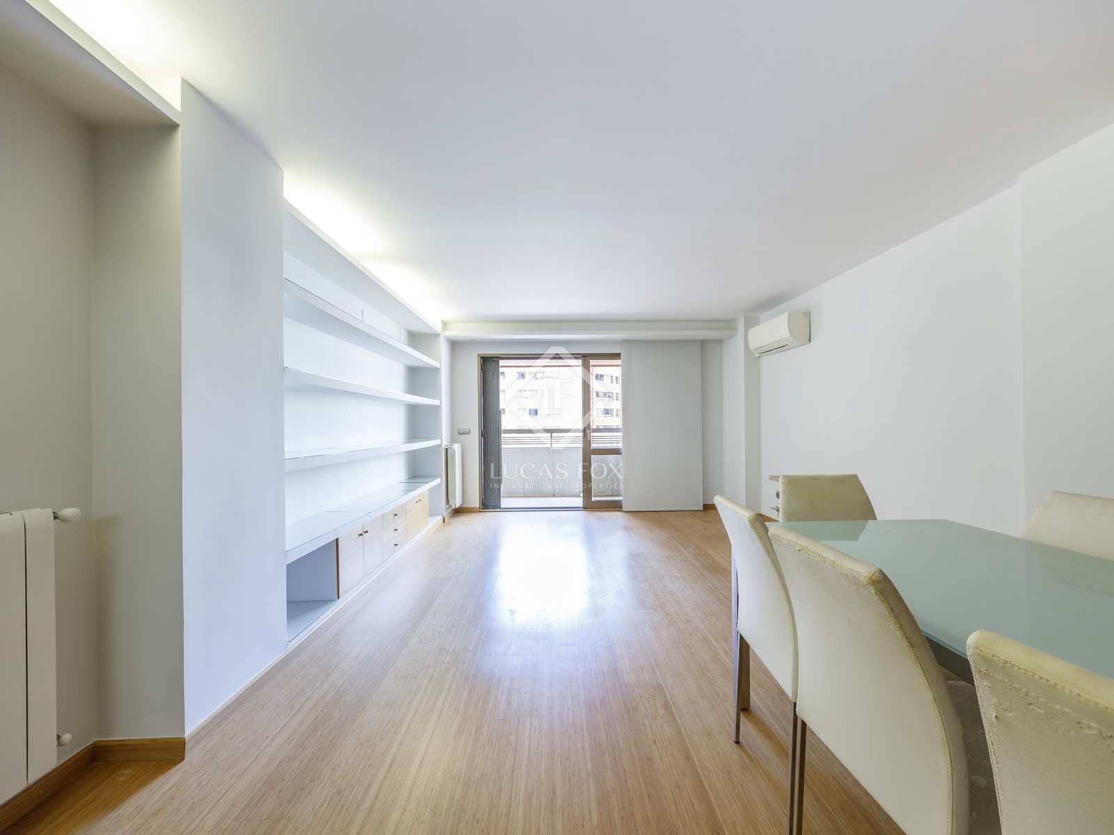 4 sypialnia Apartament do wynajęcia w Miasto Walencja z garażem - 2 100 € (Ref: 8376392)