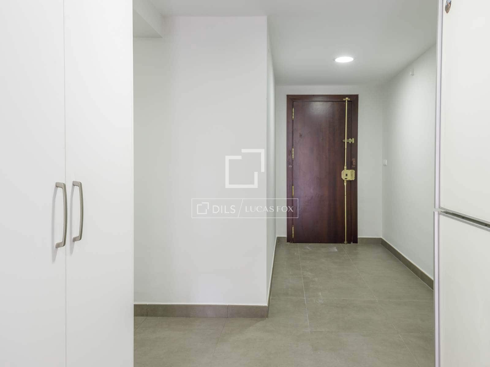 4 sypialnia Apartament do wynajęcia w Miasto Walencja z garażem - 2 100 € (Ref: 8376392)