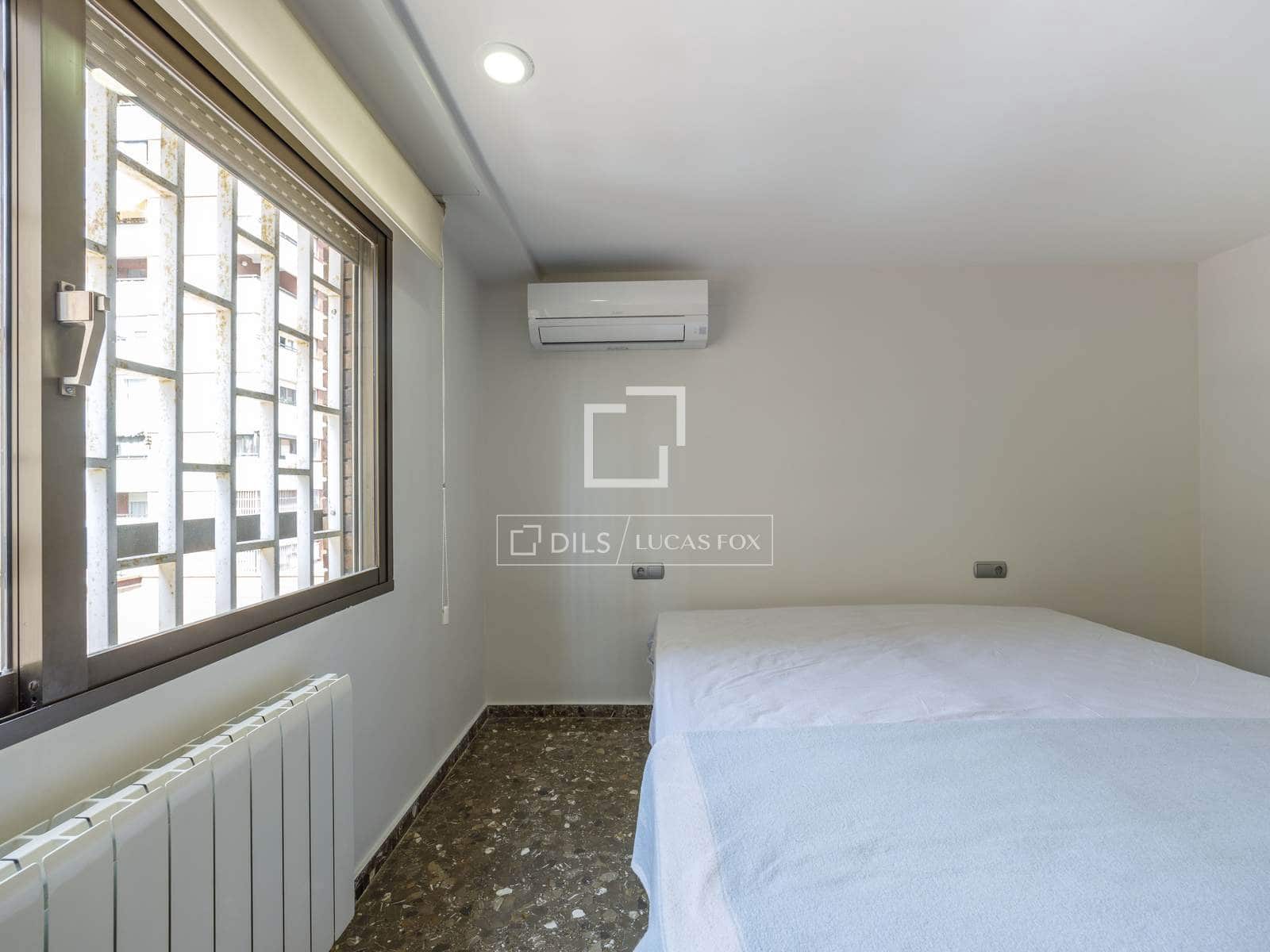 4 sypialnia Apartament do wynajęcia w Miasto Walencja z garażem - 2 100 € (Ref: 8376392)