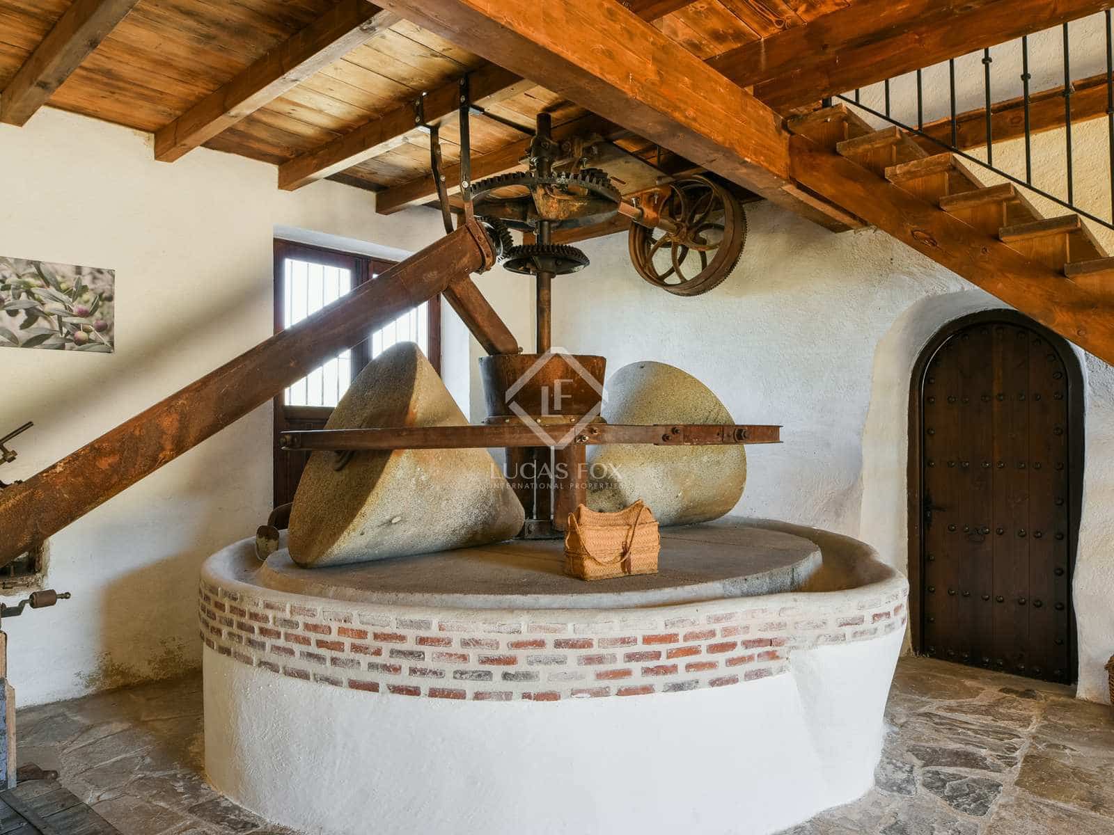 5 soveværelse Finca/Landehus til salg i Casabermeja med swimmingpool garage - € 2.360.000 (Ref: 8378277)