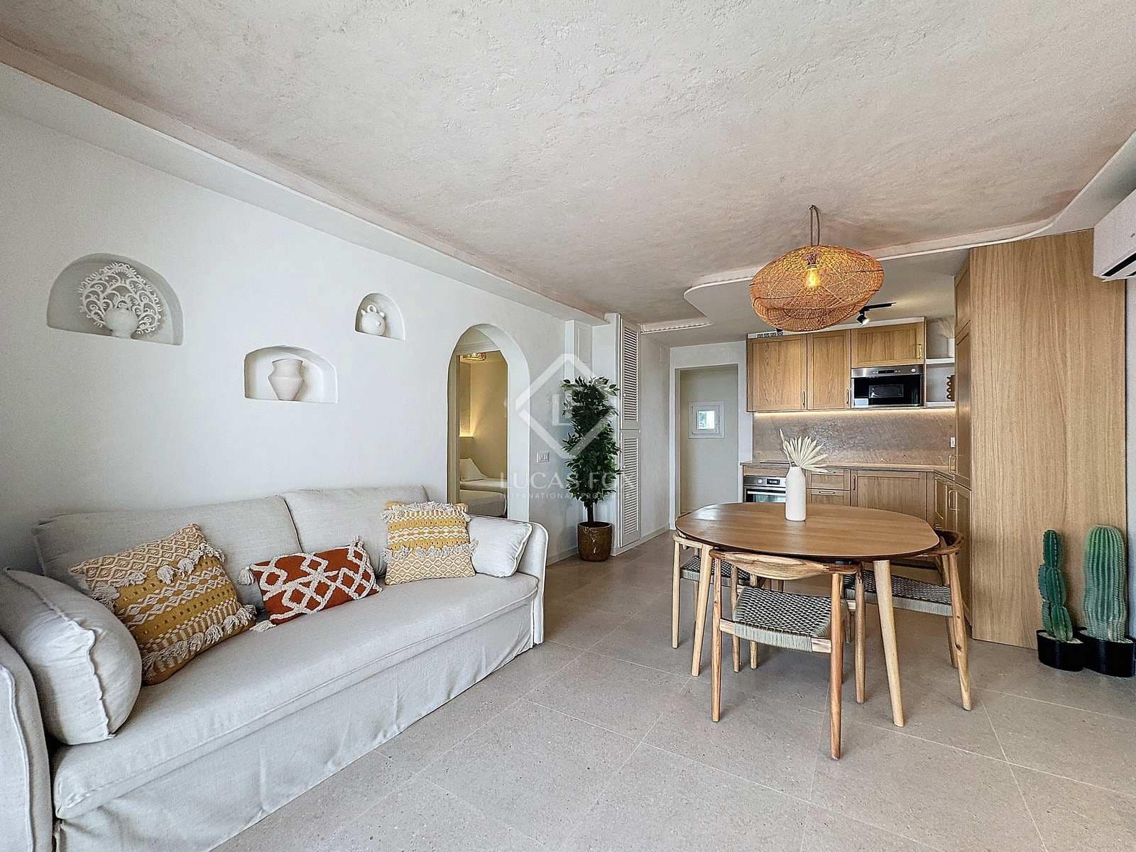 3 soveværelse Villa til leje i Ciutadella de Menorca med swimmingpool - € 15.000 (Ref: 8378279)