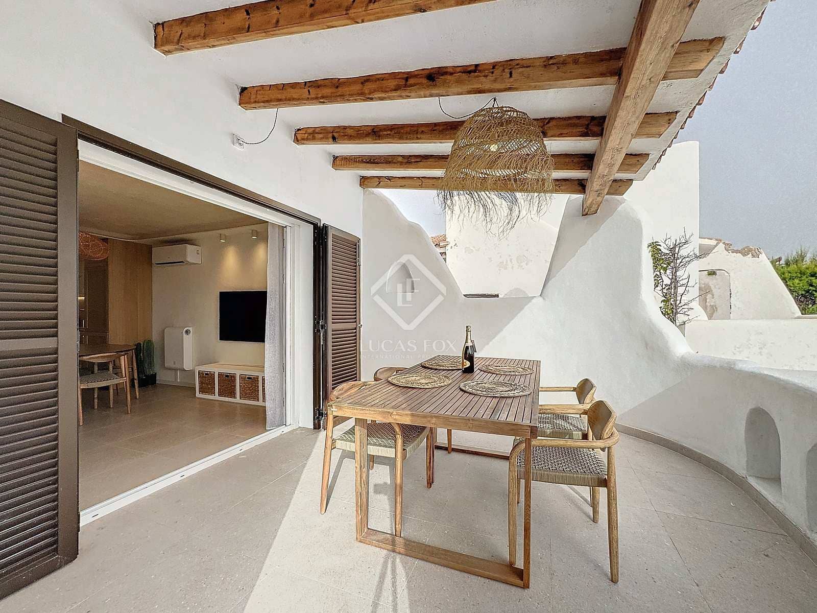 3 soveværelse Villa til leje i Ciutadella de Menorca med swimmingpool - € 15.000 (Ref: 8378279)