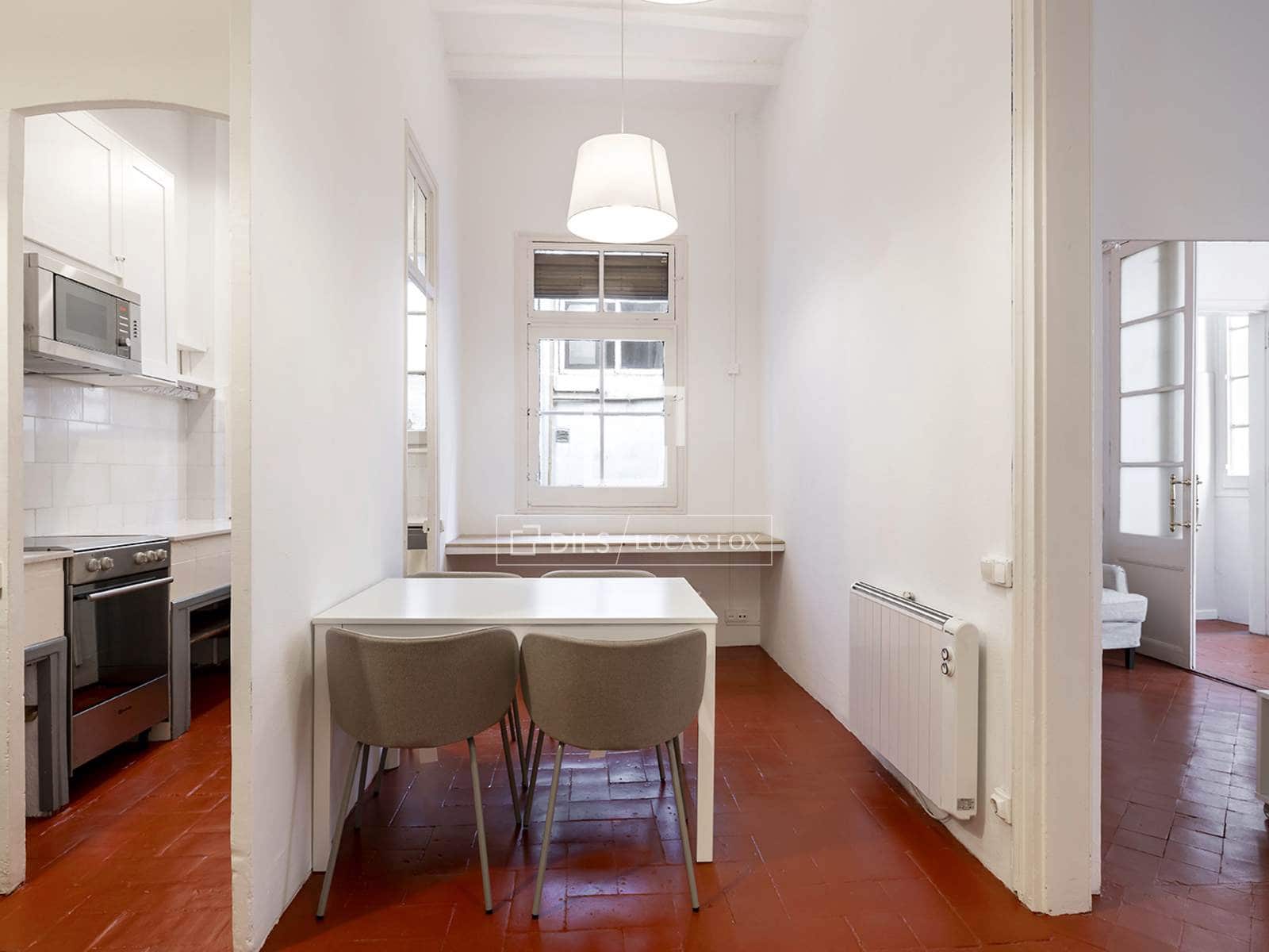2 bedroom Villa for rent in Barcelona city - € 2,015 (Ref: 8378372)