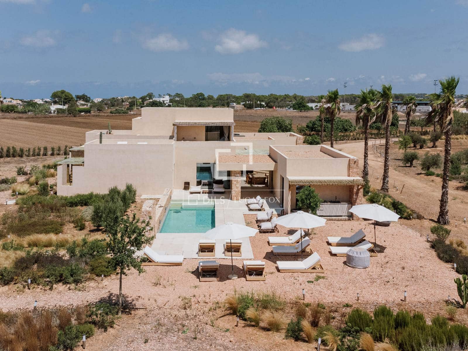 6 makuuhuone Huvila myytävänä paikassa Formentera kunta mukana uima-altaan - 9 500 000 € (Ref: 8378379)