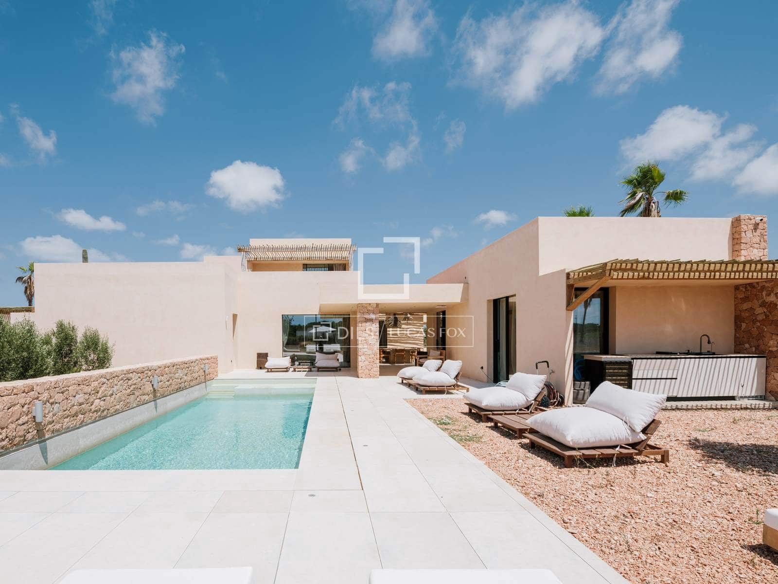 6 makuuhuone Huvila myytävänä paikassa Formentera kunta mukana uima-altaan - 9 500 000 € (Ref: 8378379)