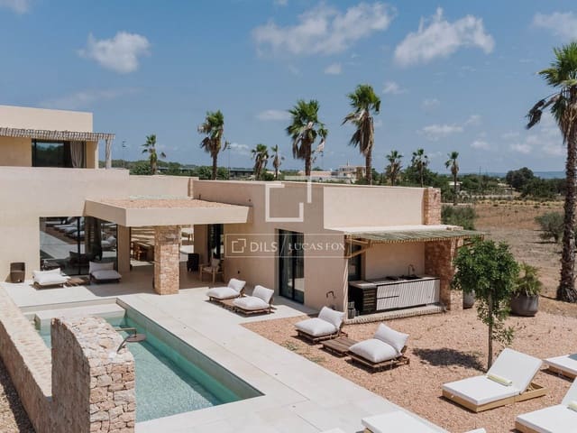 6 makuuhuone Huvila myytävänä paikassa Formentera kunta mukana uima-altaan - 9 500 000 € (Ref: 8378379)