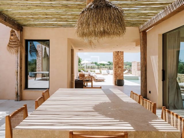6 makuuhuone Huvila myytävänä paikassa Formentera kunta mukana uima-altaan - 9 500 000 € (Ref: 8378379)